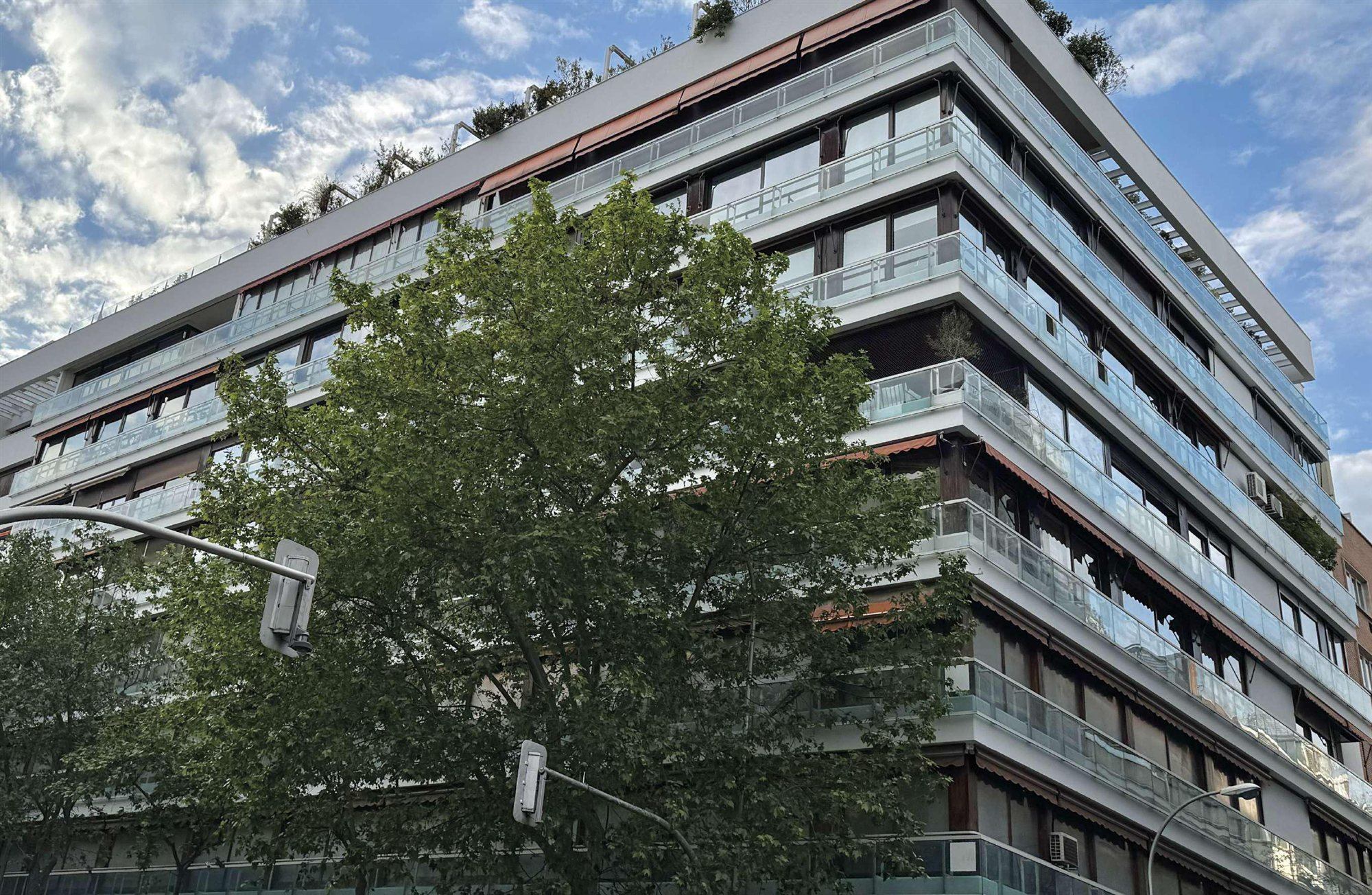 Façade of the José Abascal 57 building, Madrid